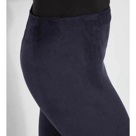 LYSSE Hi Waist Lt Wt Vegan Suede Legging (28.5" Inseam) In True Navy. - Picture 3 of 12